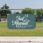Curly Just Married Car Banner (Insitu)