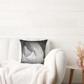 Cursed by Beauty Throw Pillow Kissen