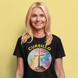 Cursillo-Holzkreuz mit Regenbogen und Wolken T-Shirt