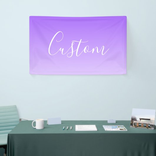 Cursive Script Name & Editable Light Lila Ombre Banner (Messeveranstaltung)