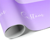 Cursive Script Name & Editable Light Lila Ombre Geschenkpapier (Rolleneckpunkt)