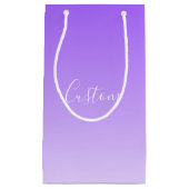 Cursive Script Name & Editable Light Lila Ombre Kleine Geschenktüte (Vorderseite)
