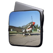 Curtiss P-40 Warhawk, an der Flugschau Minnesotas Laptopschutzhülle (Vorderseite Links)