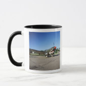 Curtiss P-40 Warhawk, an der Flugschau Minnesotas Tasse (Links)