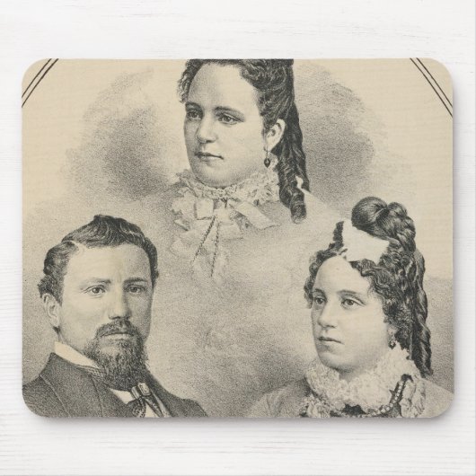 Curtiss & Todd Familienportraits Mousepad (Vorne)
