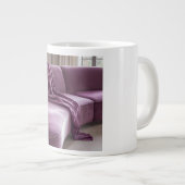 Curved Velvet Sofa Draping Art Deco Texture Jumbo-Tasse (Vorderseite Rechts)