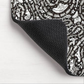 Curvy Twisty Cartoon Weird Faces Design Mousepad (Ecke)