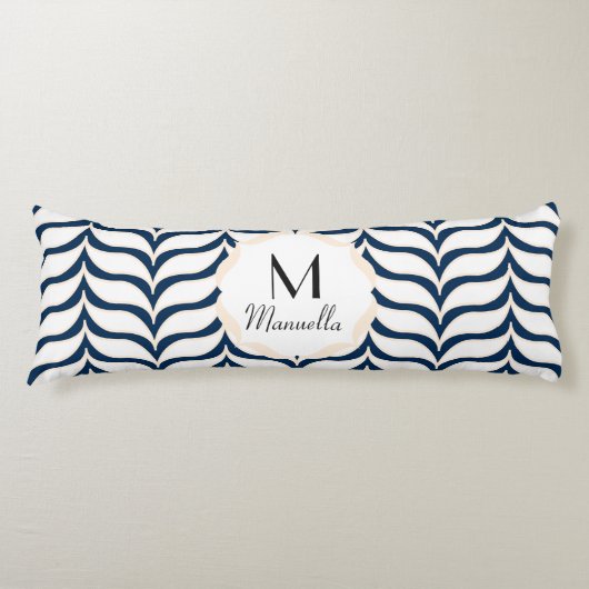 Curvy White Tan Chevrons Mit Monogramm Seitenschläferkissen (Vorderseite)