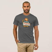 Cushing Roadside Schild - Dunkel T-Shirt (Vorne ganz)