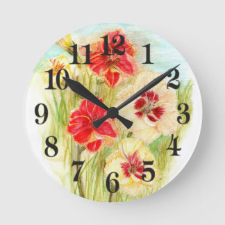 Custard Candy and Mango Orange Day Lilies Runde Wanduhr