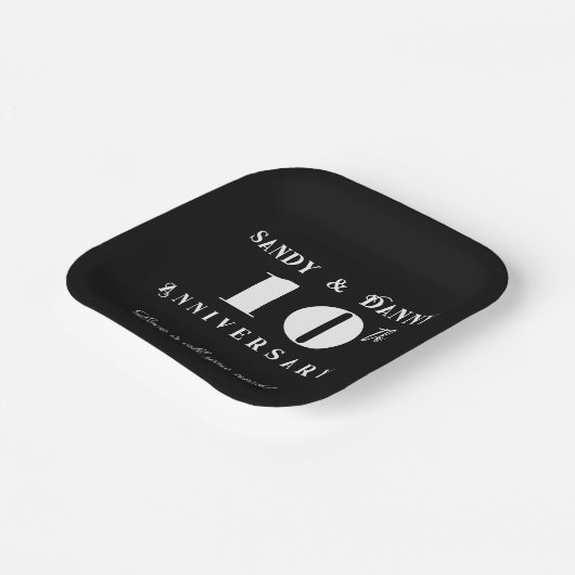 Custom 10-jähriges Drehbuch Schwarz-weiß modern Pappteller (Gewinkelt)