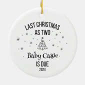 Custom 1 Weihnachten als neue Eltern Keramik Ornament (Hinten)