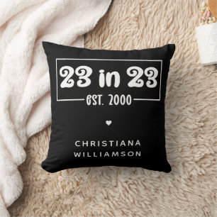 Custom 23. Geburtstag Geschenk 23 in 23 Est 2000 Kissen