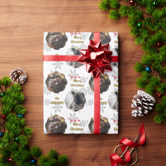 Custom 2 Haustier Foto Festliche Weihnachtsschneef Geschenkpapier (Feiertagsgeschenk)