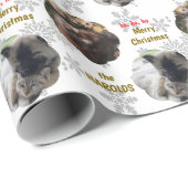 Custom 2 Haustier Foto Festliche Weihnachtsschneef Geschenkpapier (Rolleneckpunkt)