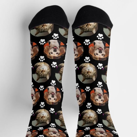 Custom 2 Pet Foto Black Paw Prints Socken (Oben)