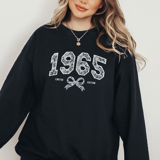 Custom 60. Geburtstag 1965 Lace Coquette Bow Sweatshirt
