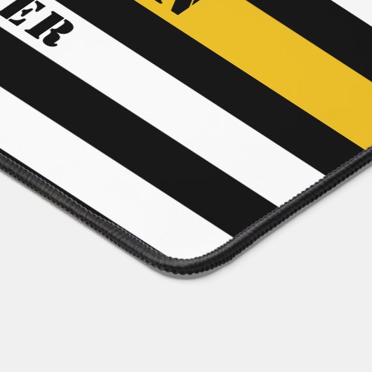 Custom 911 Dispatcher USA Flag Thin Gold Line Schreibtischunterlage (Ecke)