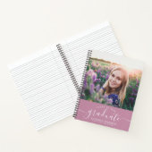 Custom Abschluss Modern Chic Cassis Script Foto Notizblock (Innenseite)
