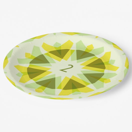 Custom Age Fun Bright Yellow Green Birthday Star Pappteller (Schrägansicht)