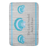 Custom Aquamarin Blue Seashell White Muschel Coast Badematte (Vorderseite Vertikal)
