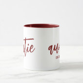 Custom Auntie Est. Modern Brush Script Typografie Tasse (Zentrum)