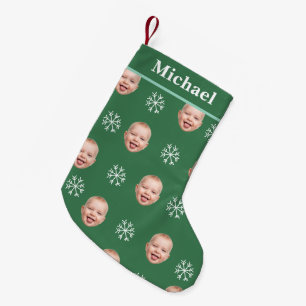 Custom Baby Face & Name Green Snowflake Kleiner Weihnachtsstrumpf