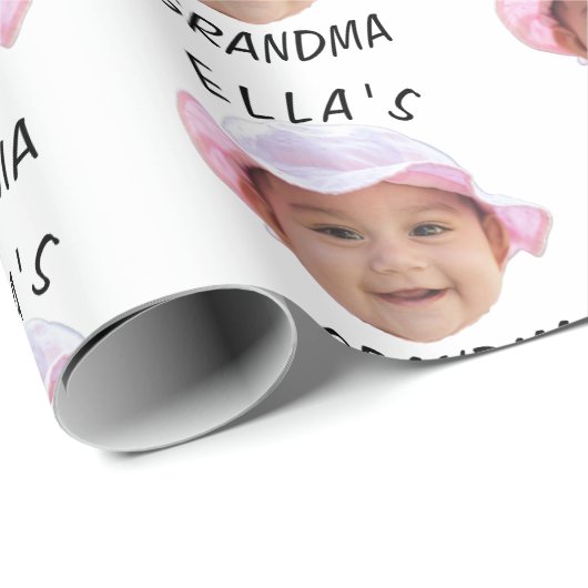 Custom Baby Face Photo Text Grandma Geschenkpapier (Rolleneckpunkt)