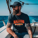 Custom Badass Vater Club Retro Cooler Trendy Fun T-Shirt<br><div class="desc">Nehmen Sie an diesem coolen Shirt im Badass Vater Club teil! Trendy Retro Design für ein lustiges Vatertag Geschenk. Herzlichen Glückwunsch zu phantastischen Vätern!</div>