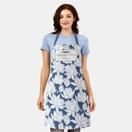 Custom Bakery Name Blue Lotus Print Koch oder Mita Schürze (Getragen)