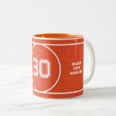 Custom Basketball Textured Orange Zweifarbige Tasse (VorderseiteRechts)