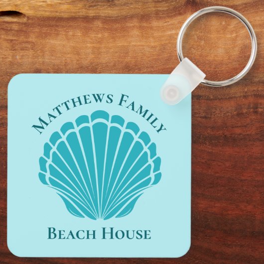 Custom Beach House Aqua Seashell Monogram Zuhause Schlüsselanhänger (Rückseite)