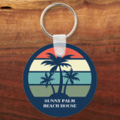 Custom Beach House Ferien Miete Blue Palm Tree Schlüsselanhänger (Rückseite)