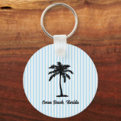 Custom Beach Palm Tree Nautical Blue Stripe Schlüsselanhänger (Vorderseite)