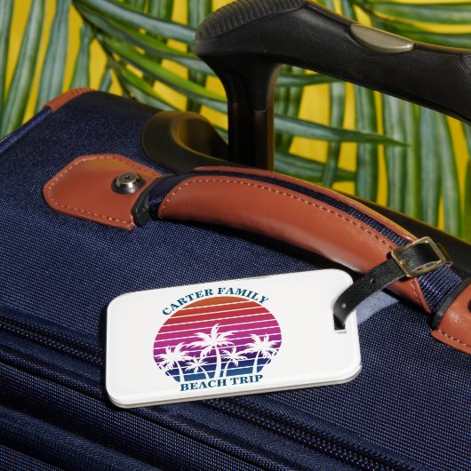 Custom Beach Trip Pink Sunset Palm Tree Gepäckanhänger (Vorderseite Insitu 3)