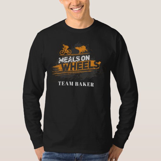Custom Biking Meals on Wheels Cycling Team Gag T-Shirt (Vorderseite)