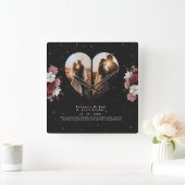 Custom Black Floral Ehepaar Valentine's Day Gesche Quadratische Wanduhr (Zuhause)