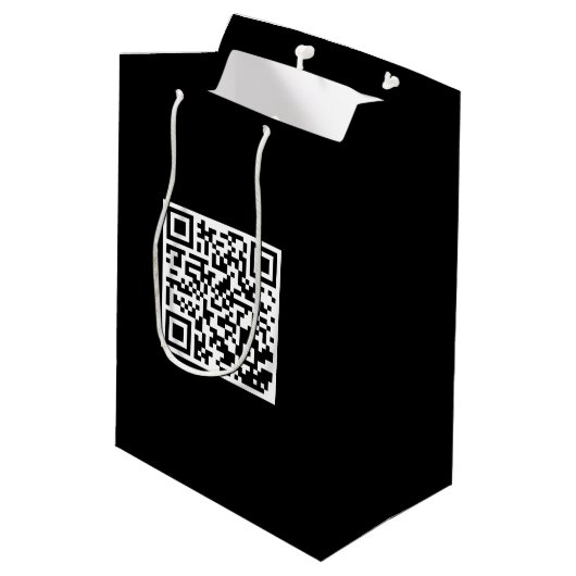 Custom Black Gift Bag mit QR Code Mittlere Geschenktüte (Rückseite Schrägansicht)