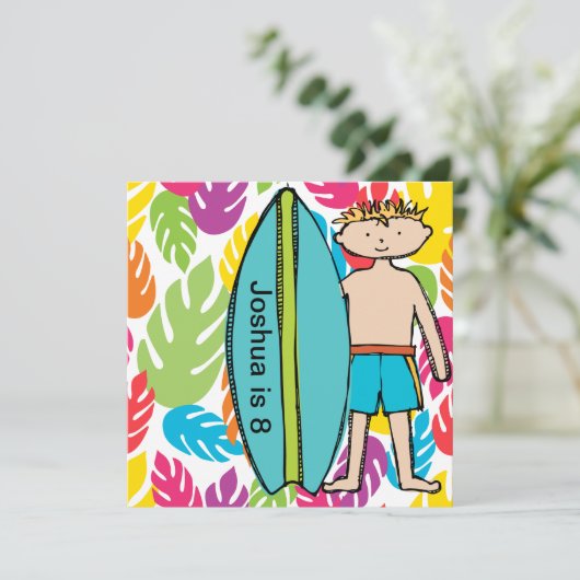 Custom Blond Boy Surfer Geburtstag Einladungen (Stehend Vorderseite)