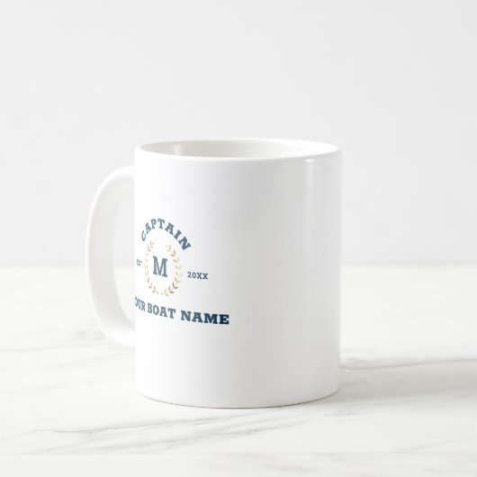 Custom Boot Captain Monogram Gold Laurel Nautic Kaffeetasse (Vorderseite Links)