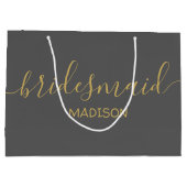 Custom Bridesmaid Name Girly Chic Gold Script Grau Große Geschenktüte (Rückseite)