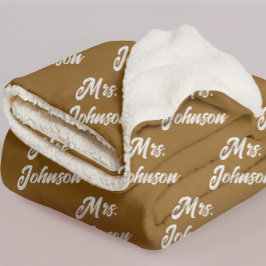 Custom Brown Mr & Mrs Blanket for Newlyweds Gift Sherpadecke