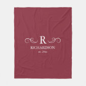 Custom Burgundy Red Monogram Fleecedecke (Vorderseite)