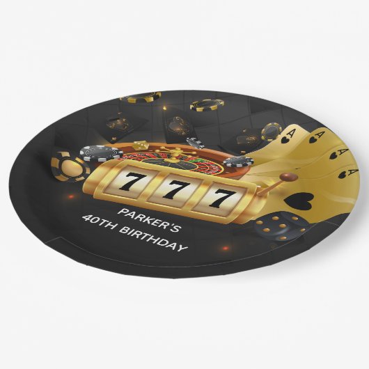 Custom Casino Night Partys Black Gold Pappteller (Schrägansicht)