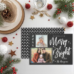 Custom Chalkboard MERRY und BRIGHT Multi Foto Feiertagskarte<br><div class="desc">Custom Chalkboard MERRY und BRIGHT Multi Foto Holiday Card . Chalkboard Hintergrund und Platz für 2 Bilder mit "MERRY & BRIGHT" geschrieben in Schriftart mit Pinsel. Schicken Sie diese elegante, einfache Chalkboard-Foto-Urlaubskarte an Ihre Familie und Freunde. Kann vollständig angepasst werden. Für weitere Anpassungen wenden Sie sich bitte an mich unter...</div>