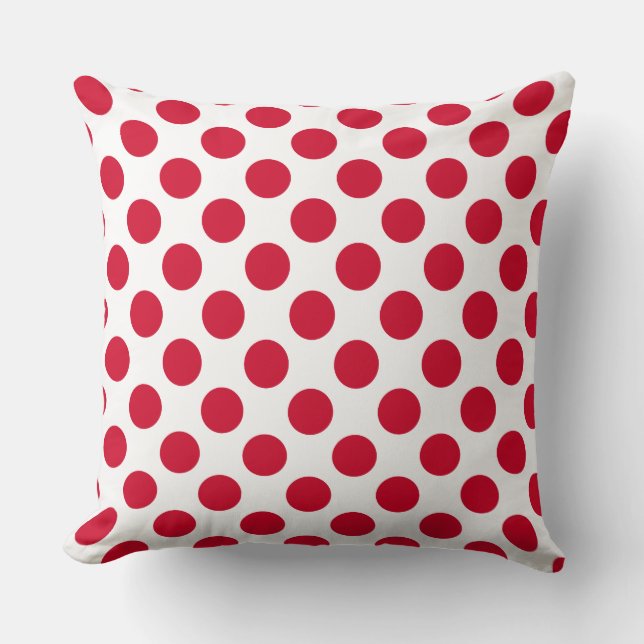Custom Cherry Red Polka Dot Throw Kissen (Vorderseite)