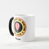 Custom Children's Miracle Network Text Red Yellow Verwandlungstasse (Vorderseite Links)