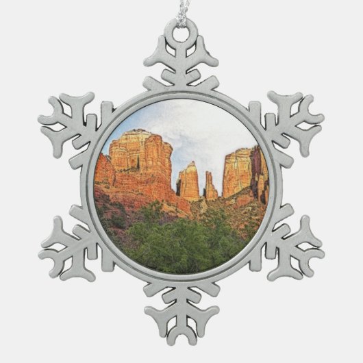 Custom Christmas Cathedral Rock Sedona Schneeflocken Zinn-Ornament (Vorderseite)