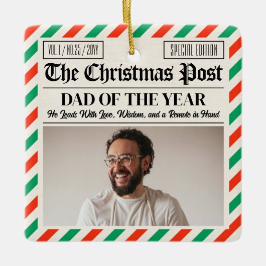 Custom Christmas Dad Gift, Fun Dad Newspaper Keramikornament (Vorderseite)