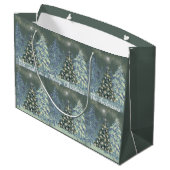 Custom Christmas Gift Bag Winter Forest Scene Große Geschenktüte (Rückseite Schrägansicht)